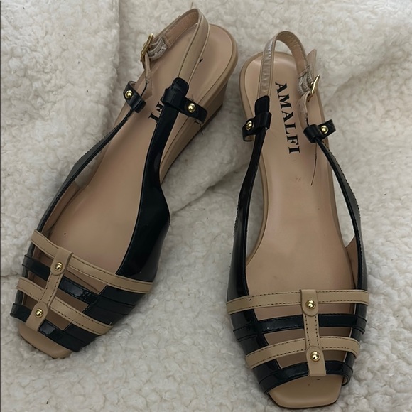 Amalfi Shoes - Amalfi Black and Tan Women's Sandals
